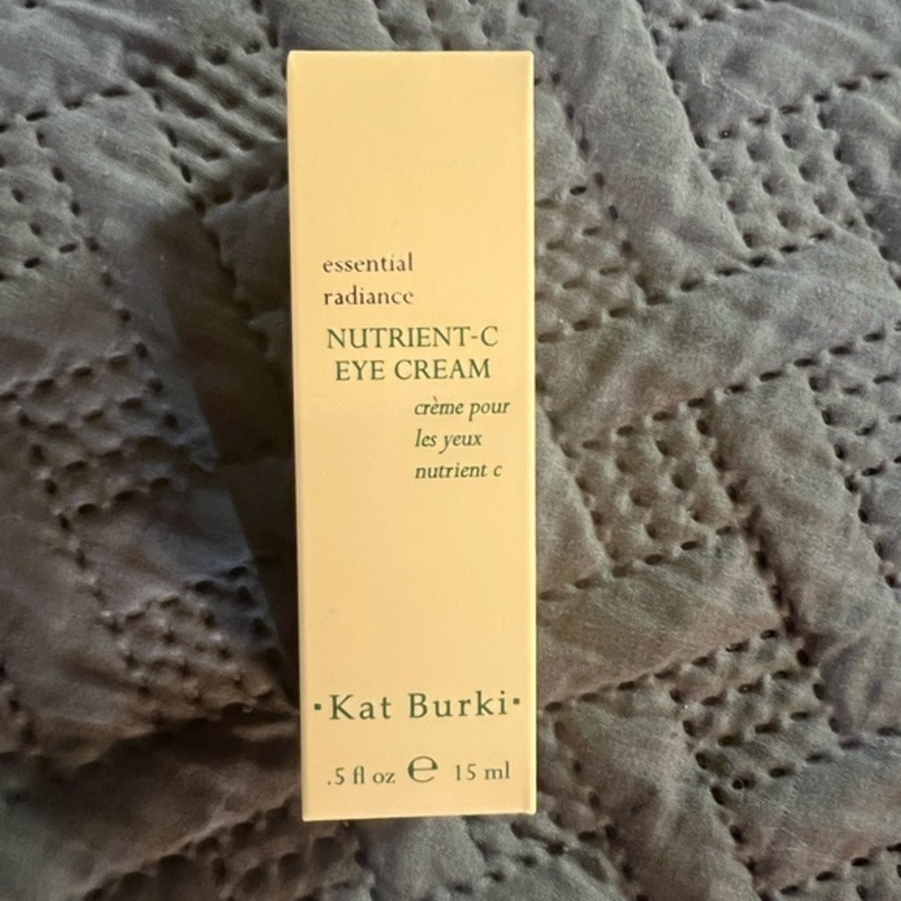 Essential Radiance Nutrient-C Eye Cream​​​​
